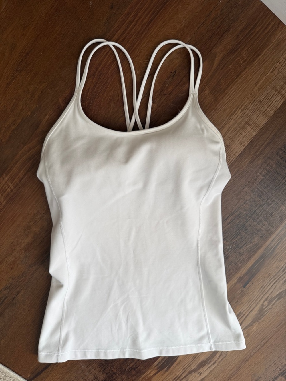 Lululemon free to be tank nulu